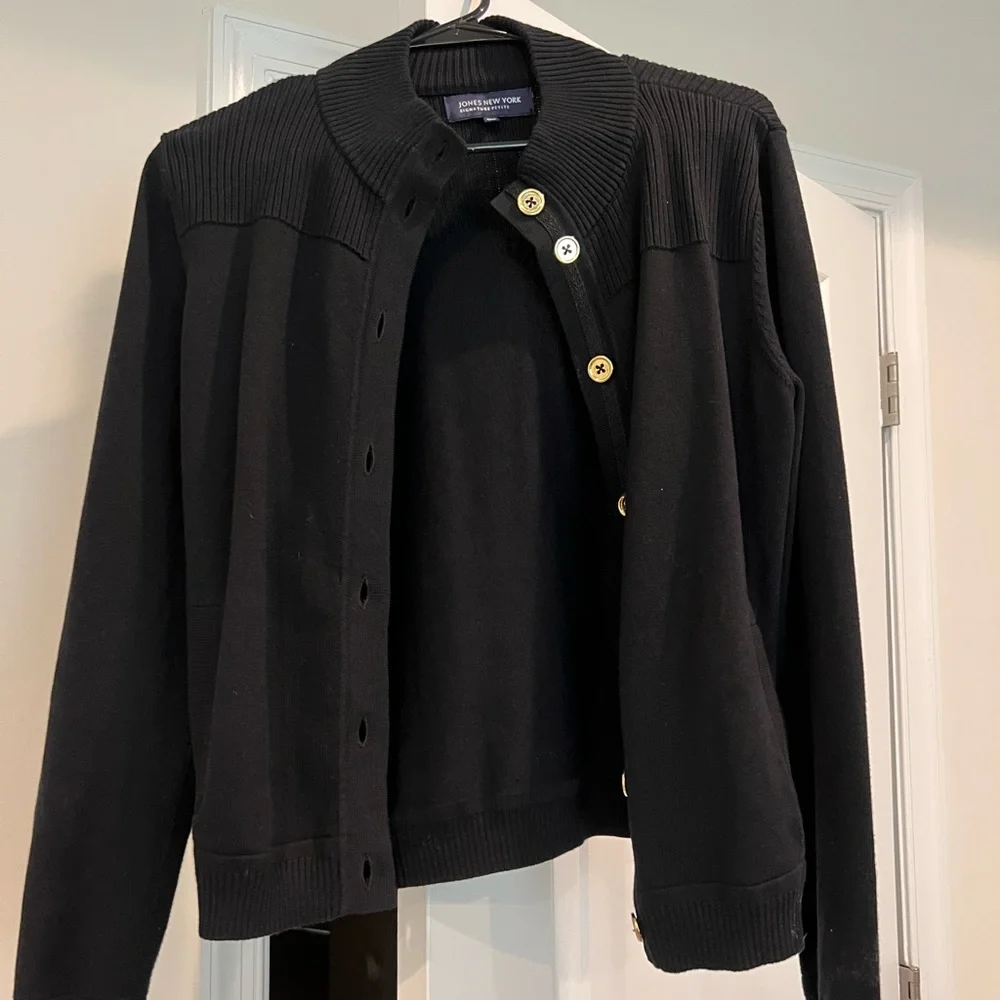 Cardigan - Picture 2 of 2